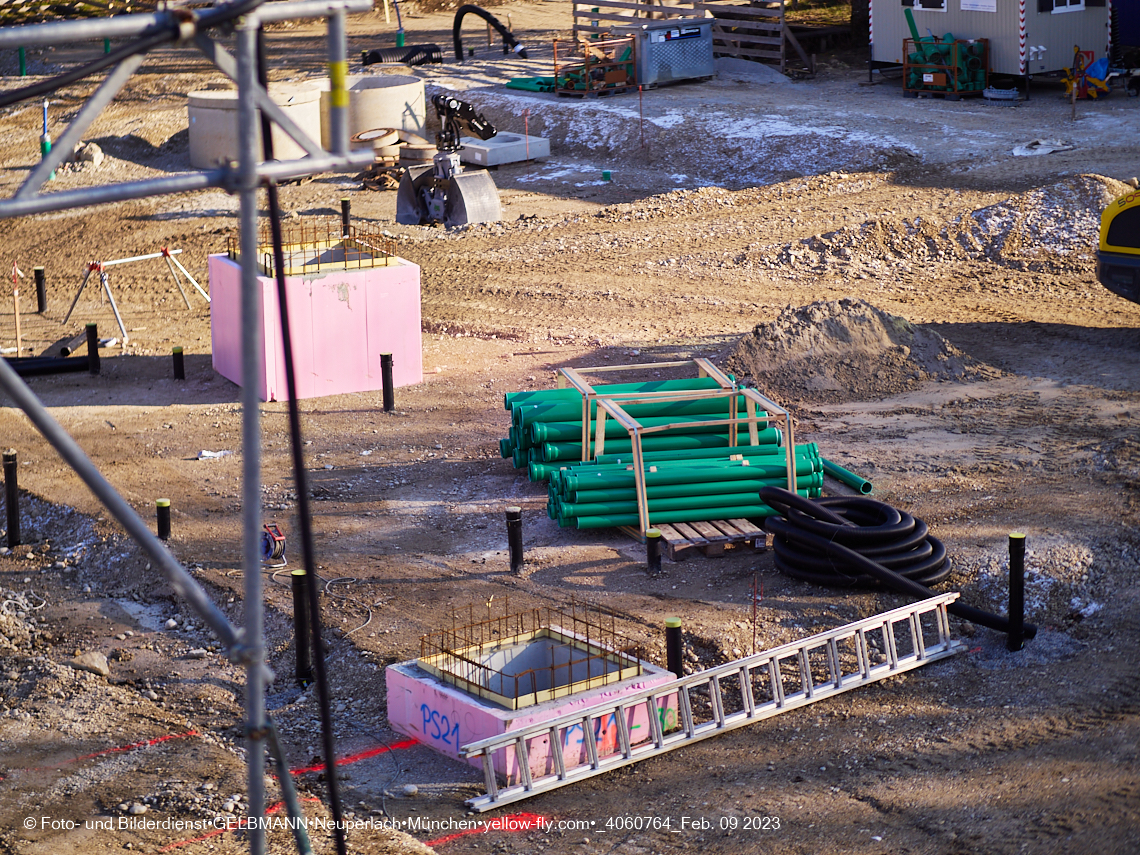 09.02.2023 - Baustelle Haus für Kinder in der Quiddestraße 3 in Neuperlach